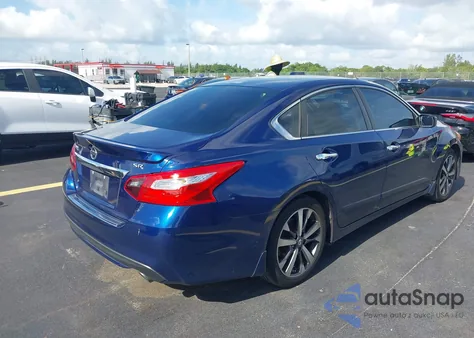 2017 Nissan Altima 2.5 Sr z USA, uszkodzony, nr VIN 1N4AL3AP8HN309048